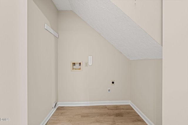 2729 Goshawk Lane, Raleigh, NC 27603