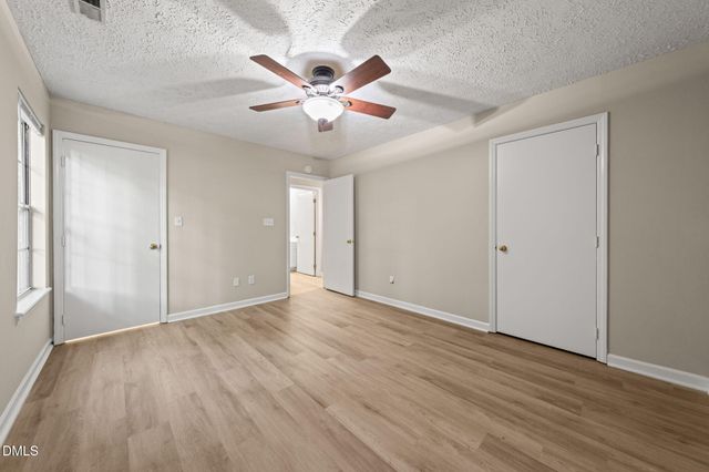 2729 Goshawk Lane, Raleigh, NC 27603