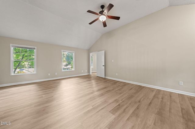 2729 Goshawk Lane, Raleigh, NC 27603