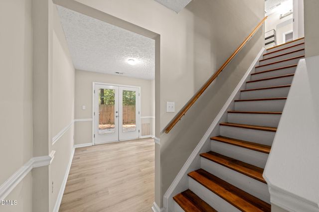 2729 Goshawk Lane, Raleigh, NC 27603
