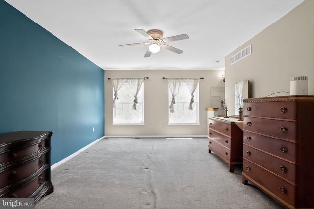 102 GROUSE CT, North Wales, PA 19454