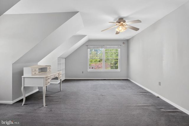 102 GROUSE CT, North Wales, PA 19454