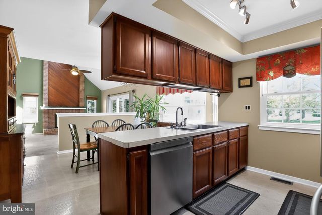 102 GROUSE CT, North Wales, PA 19454