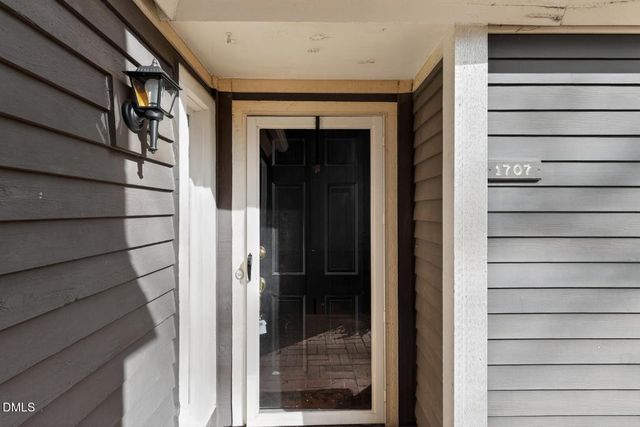 1707 Falls Church Road, Raleigh, NC 27609