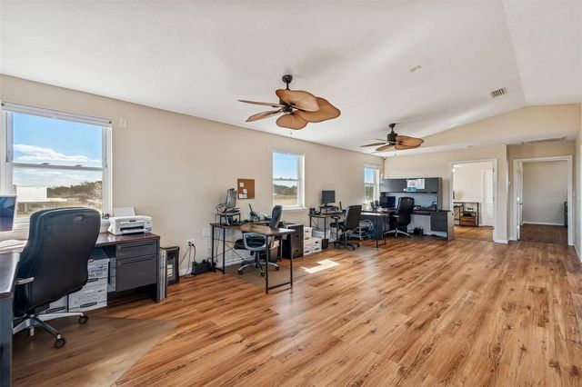 4026 MCINTOSH ESTATES LANE, Plant City, FL 33565