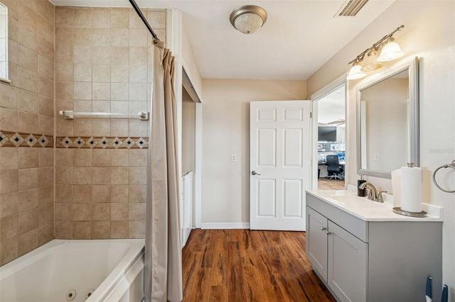 4026 MCINTOSH ESTATES LANE, Plant City, FL 33565