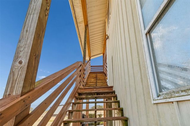 4026 MCINTOSH ESTATES LANE, Plant City, FL 33565