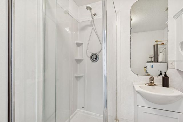 4026 MCINTOSH ESTATES LANE, Plant City, FL 33565