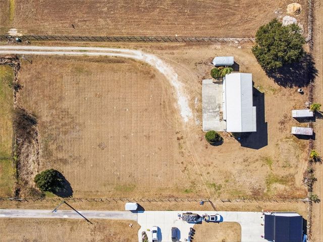 4026 MCINTOSH ESTATES LANE, Plant City, FL 33565