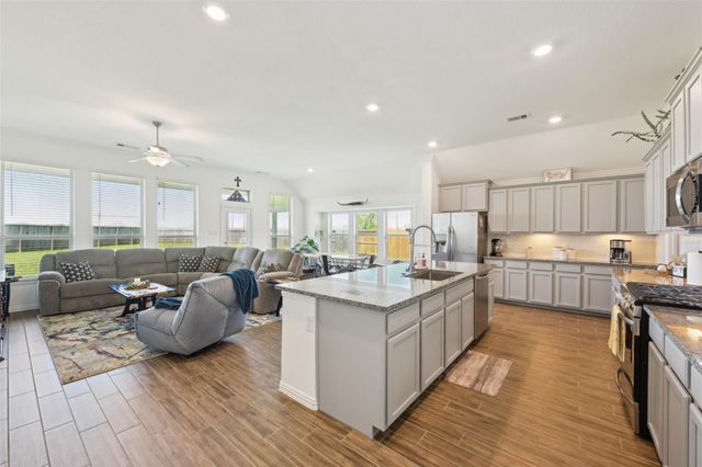 4402 Cedar Sage Drive, Baytown, TX 77521