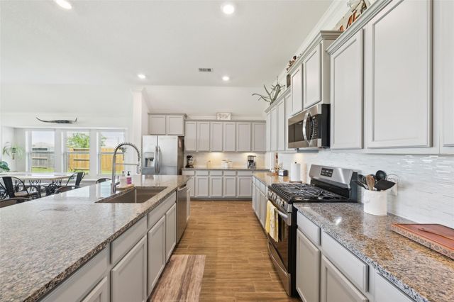 4402 Cedar Sage Drive, Baytown, TX 77521