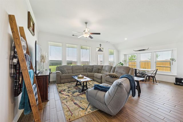 4402 Cedar Sage Drive, Baytown, TX 77521