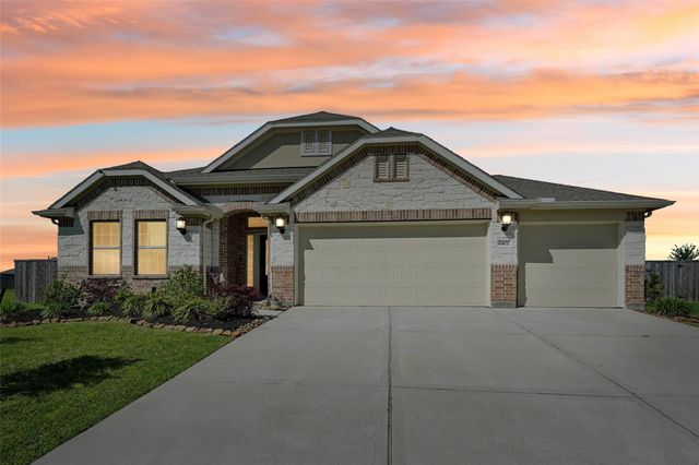 4402 Cedar Sage Drive, Baytown, TX 77521