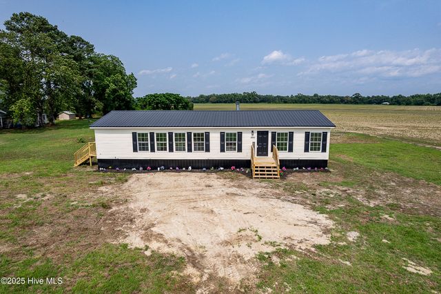 3800 Cabin Museum Road, Turkey, NC 28393