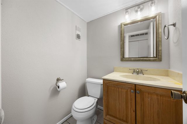 2100 Wilcrest Drive 130, Houston, TX 77042