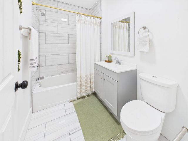 1427 N Erie Ave, Wichita, KS 67214