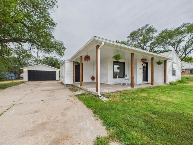 1427 N Erie Ave, Wichita, KS 67214