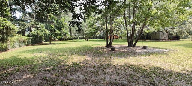 2723 Waddell Road, Beaufort, SC 29902