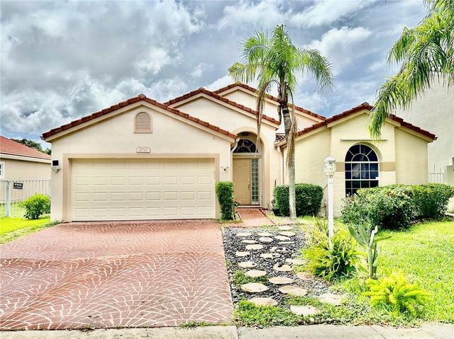 2710 BOGOTA Avenue, Cooper City, FL 33026