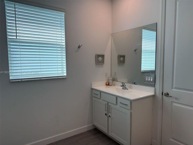 7599 NW Deysbrook Lane, Port St. Lucie, FL 34987