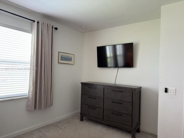 7599 NW Deysbrook Lane, Port St. Lucie, FL 34987