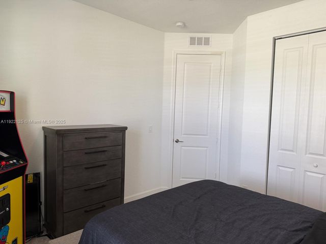 7599 NW Deysbrook Lane, Port St. Lucie, FL 34987