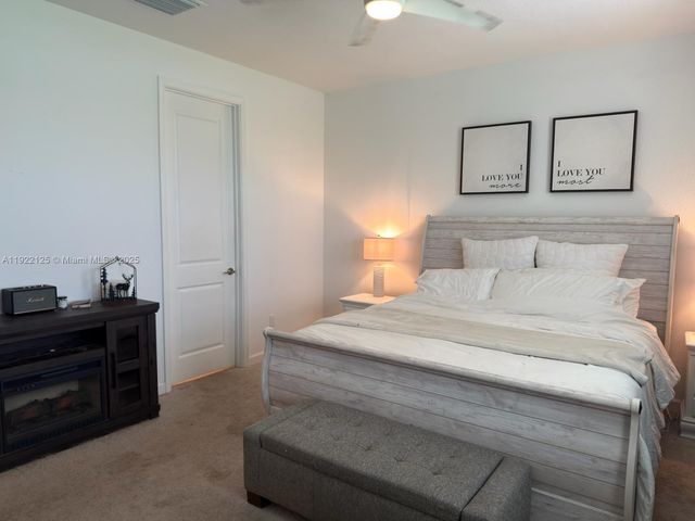 7599 NW Deysbrook Lane, Port St. Lucie, FL 34987