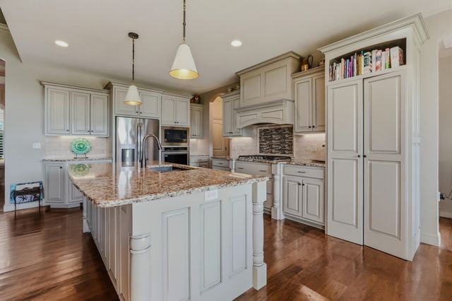 5958 SCREAMING EAGLE LN, Columbia, MO 65201