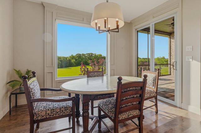 5958 SCREAMING EAGLE LN, Columbia, MO 65201