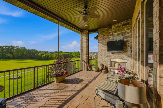 5958 SCREAMING EAGLE LN, Columbia, MO 65201