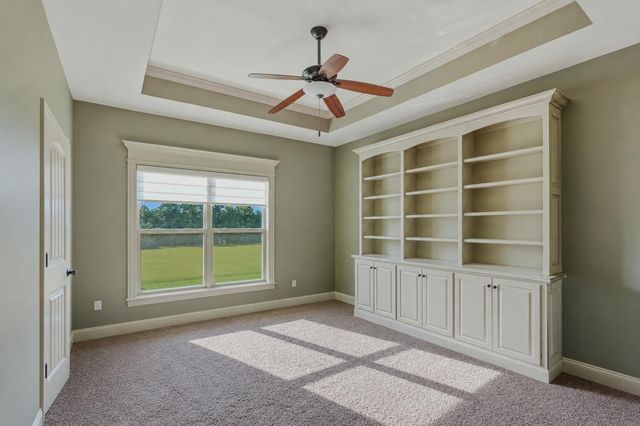 5958 SCREAMING EAGLE LN, Columbia, MO 65201