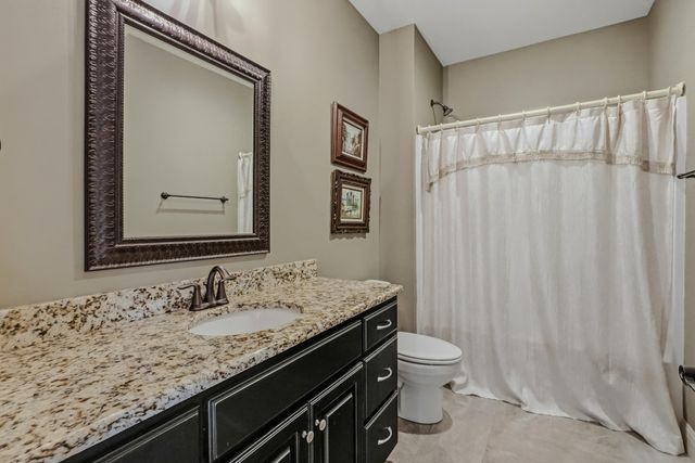 5958 SCREAMING EAGLE LN, Columbia, MO 65201