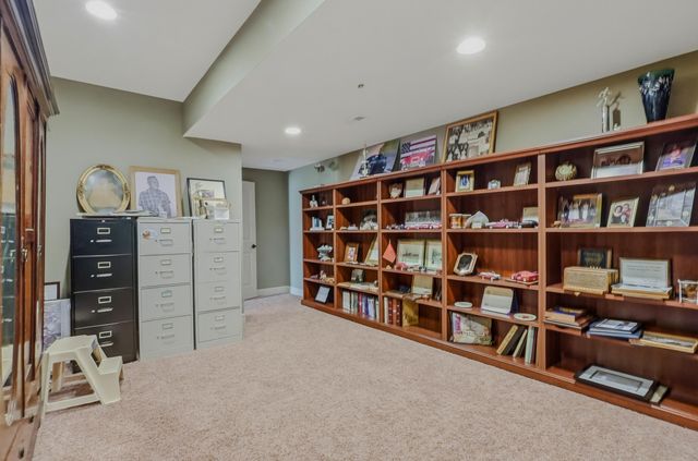 5958 SCREAMING EAGLE LN, Columbia, MO 65201