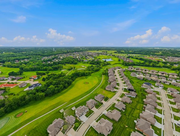 5958 SCREAMING EAGLE LN, Columbia, MO 65201