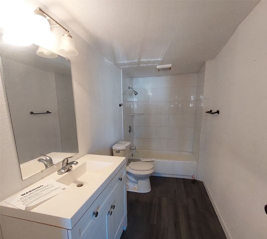 1324 W Morton Street, Denison, TX 75020