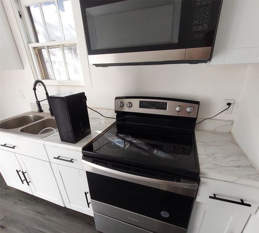 1324 W Morton Street, Denison, TX 75020