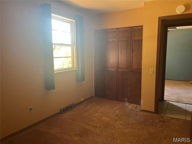1008 Nancy Drive, O'fallon, IL 62269