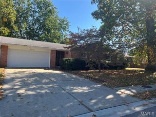 1008 Nancy Drive, O'fallon, IL 62269