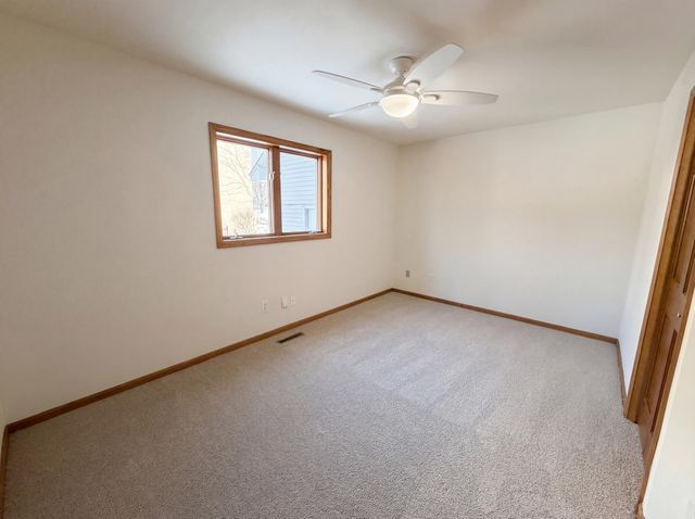 8433 Upland Lane N, Maple Grove, MN 55311