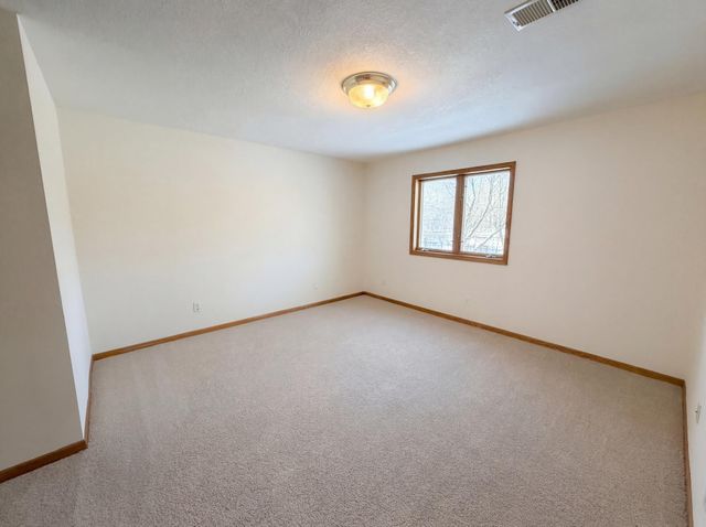 8433 Upland Lane N, Maple Grove, MN 55311