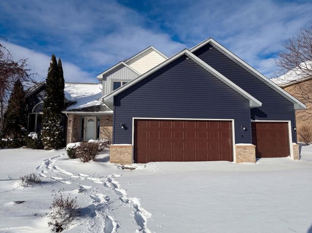 8433 Upland Lane N, Maple Grove, MN 55311