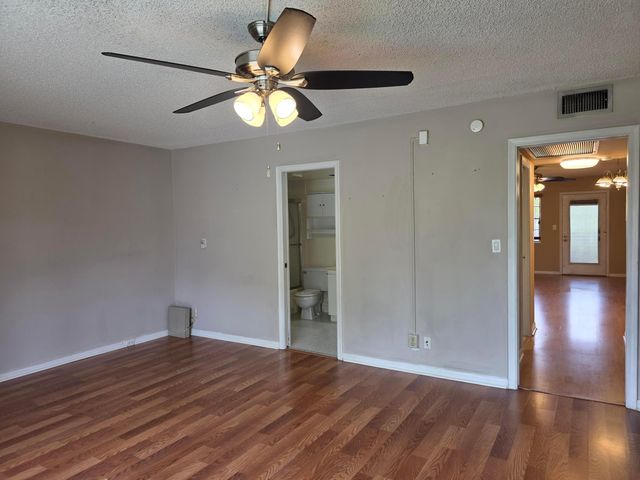 2301 Lucaya Lane E3, Coconut Creek, FL 33066