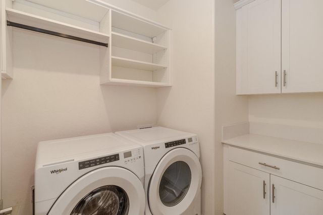 1158 Encore Way W, Madera, CA 93636