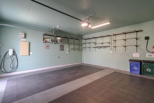 1158 Encore Way W, Madera, CA 93636