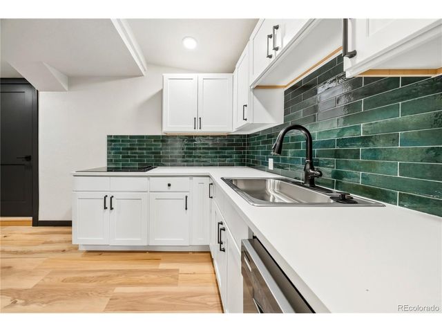8060 W 12th Ave, Lakewood, CO 80214