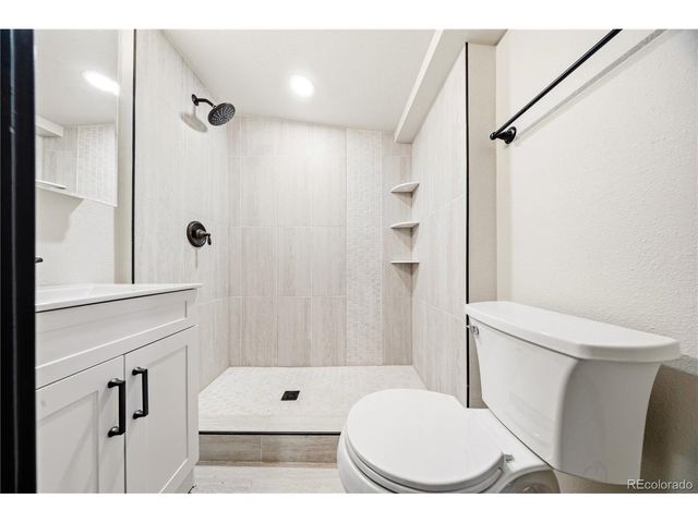 8060 W 12th Ave, Lakewood, CO 80214