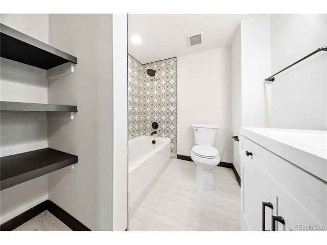 8060 W 12th Ave, Lakewood, CO 80214
