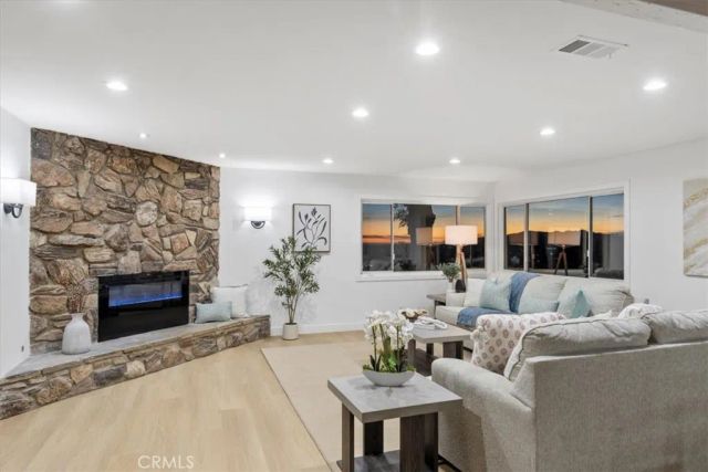 5338 Waldo, Los Angeles, CA 90041