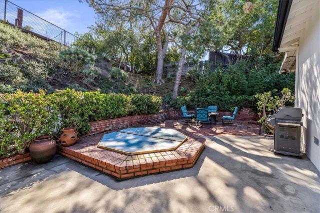 5338 Waldo, Los Angeles, CA 90041