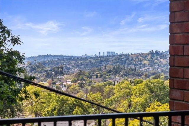 5338 Waldo, Los Angeles, CA 90041